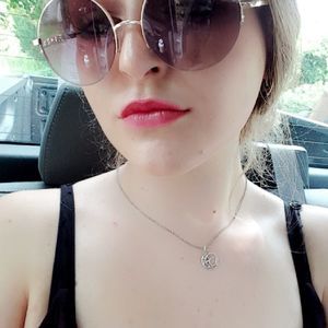 Meet your Posher, Lillian